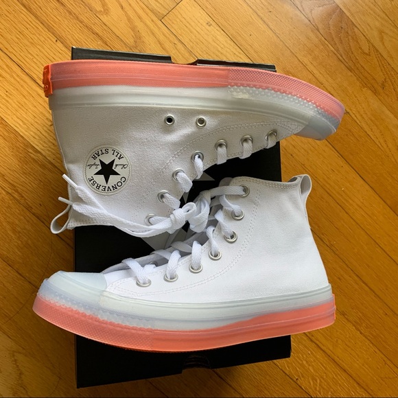 NWT Converse High Top Sneakers - Picture 4 of 9